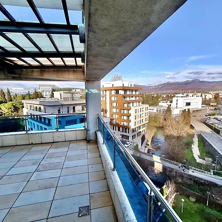 Rusitc Apartment *